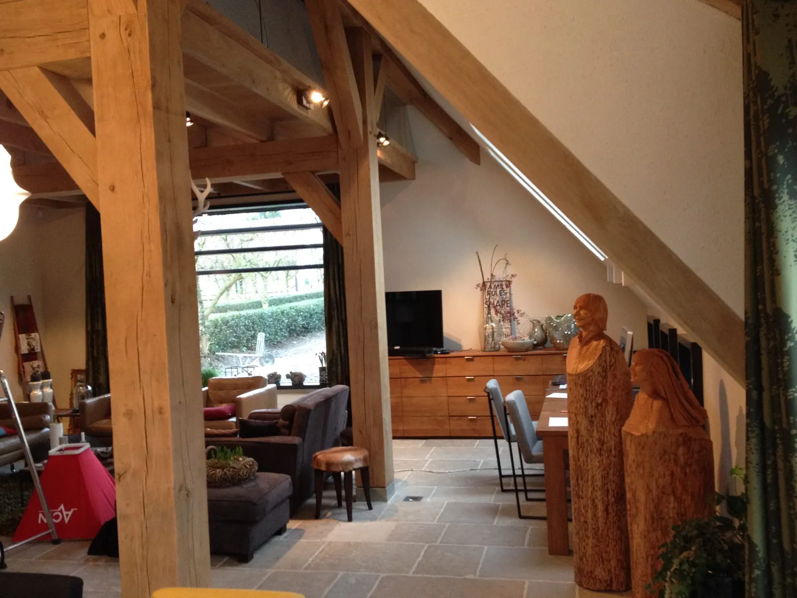 Eikenhout in het interieur van de woning