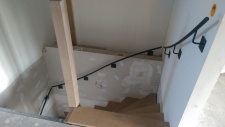 Eiken trappen gemonteerd