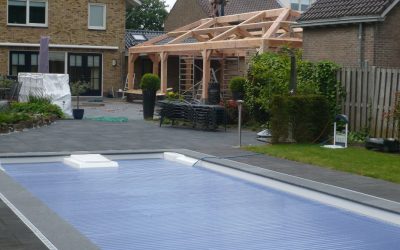 Eikenhouten bijgebouwen poolhouse gastenverblijf