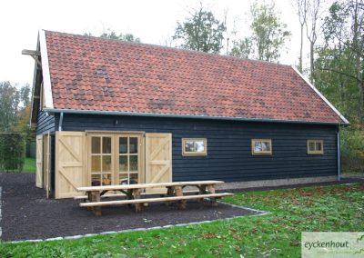 eikenkozijnen-tuinberging-landgoed