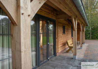 eikenveranda-vakantiewoning-eikengevel