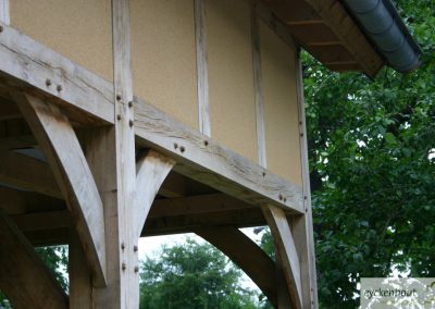 leemstuucgevel-eikenconstructie-eikenbijgebouw