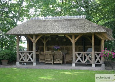 tuinterras-eikenkap-veranda