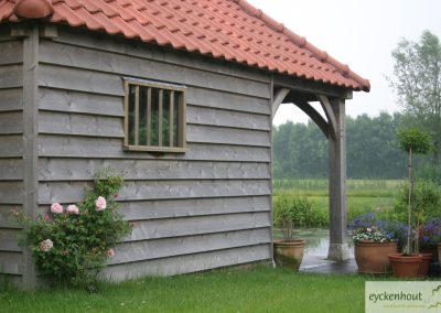zwemvijver-eikenbijgebouw-terras