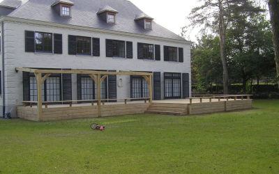 Eiken veranda met eiken pergola